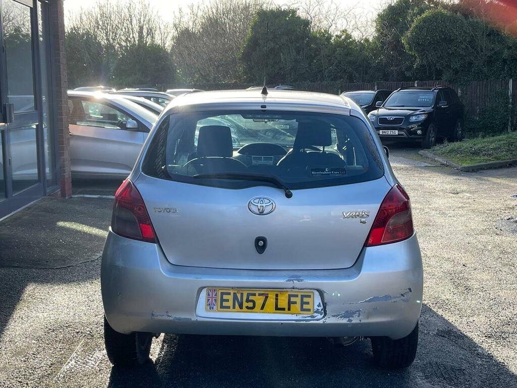 Toyota Yaris Hatchback 1.4 D-4d T3 200857 Silver #6