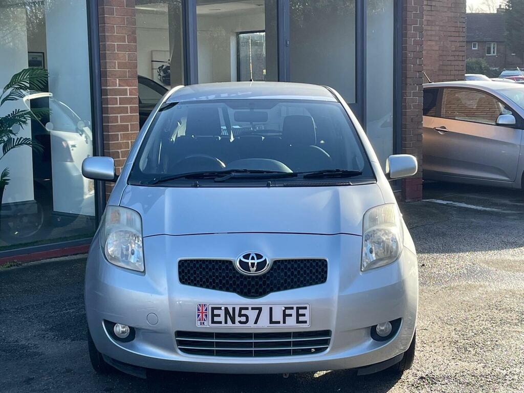 Toyota Yaris Hatchback 1.4 D-4d T3 200857 Silver #2