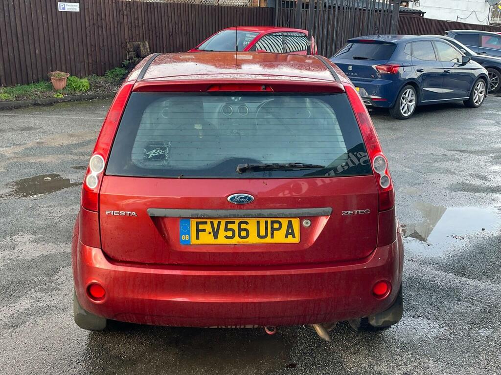 Ford Fiesta Hatchback 1.4 Zetec Climate 200656 Red #6