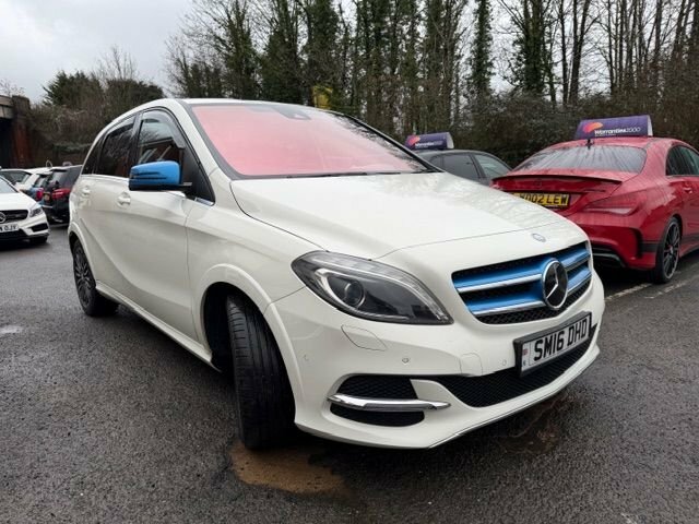 Mercedes-Benz B Class Art Mpv White #2