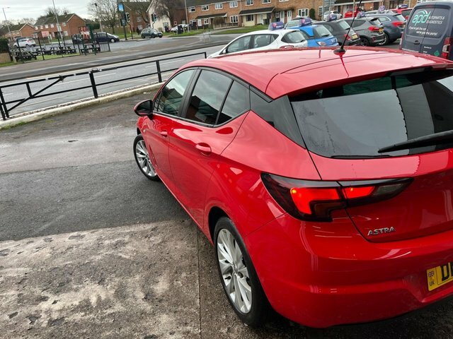 Vauxhall Astra 1.4I Turbo Design Hatchback DN19BHY Red #6