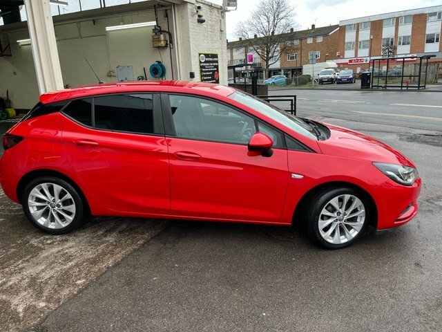 Vauxhall Astra 1.4I Turbo Design Hatchback DN19BHY Red #3