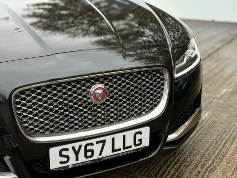 Jaguar XF 2.0 Xf Portfolio SY67LLG Black #2