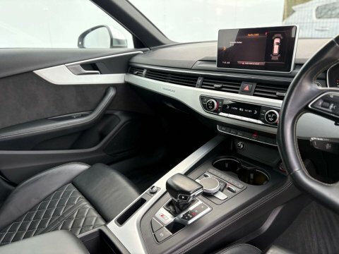 Audi A4 3.0 S4 Tfsi White #5