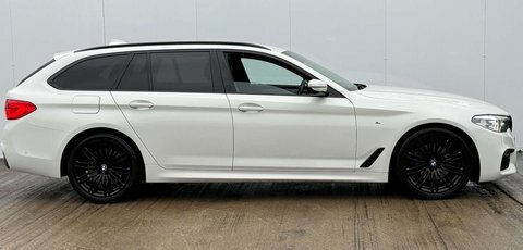 BMW 5 Series 3.0 530D M YE19NVG White #6