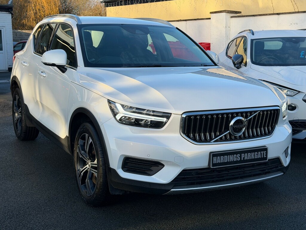 Volvo XC40 1.5H T4 Recharge 10.7Kwh Inscription Suv Petro White