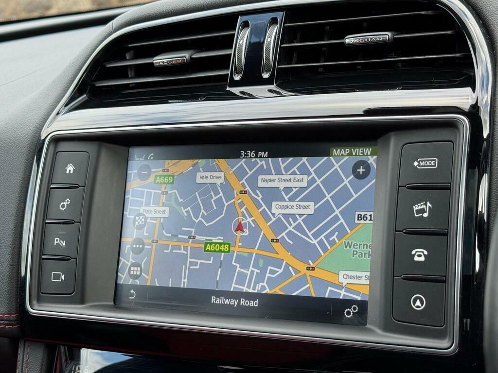 Jaguar F-Pace 3.0 D300 V6 S Suv Awd Euro 6 Ss Brown #35