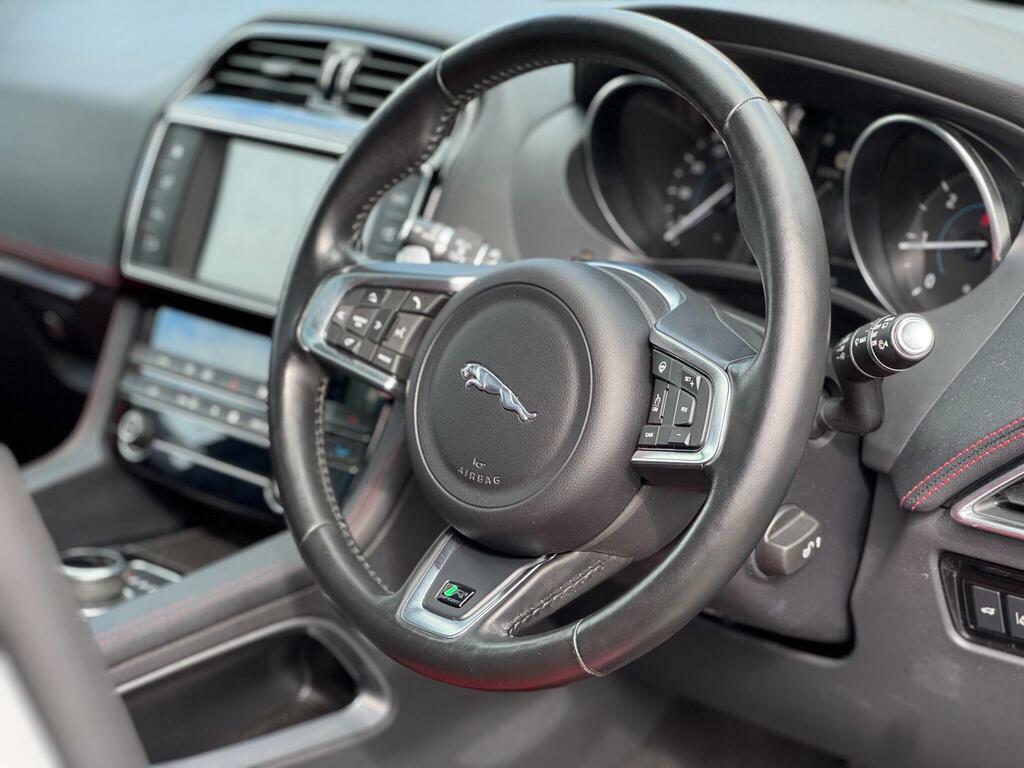 Jaguar F-Pace 3.0 D300 V6 S Suv Awd Euro 6 Ss Brown #13