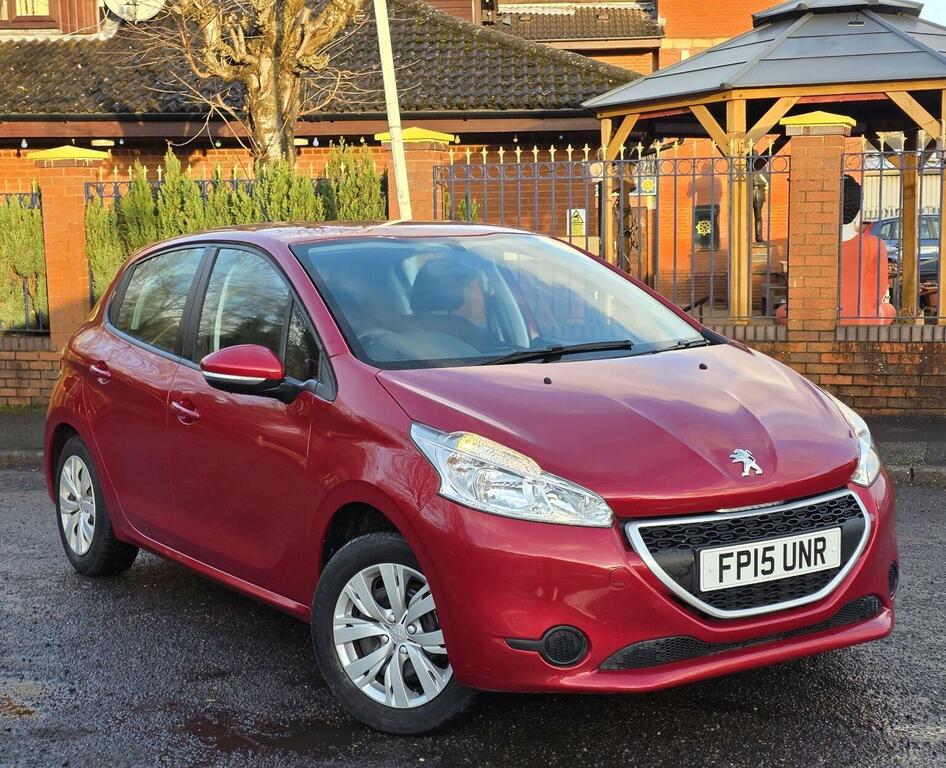 Peugeot 208 1.0 Vti Puretech Access Euro 5 2015 FP15UNR Red #2