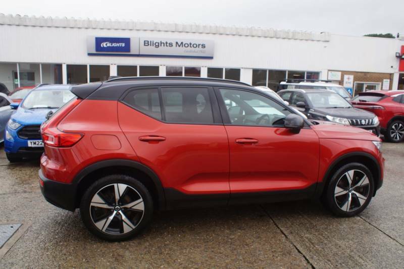 Volvo XC40 1.5 T5 Recharge Phev R Design - 2022 22 KN22LVW Red #4