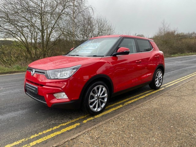 SsangYong Tivoli 1.6 E-xgi Elx Suv Euro 6 S S Red