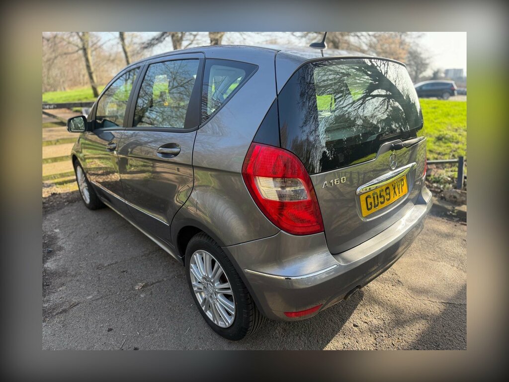 Mercedes-Benz A Class 1.5 A160 Elegance Se Hatchback Cvt 162 Grey #6