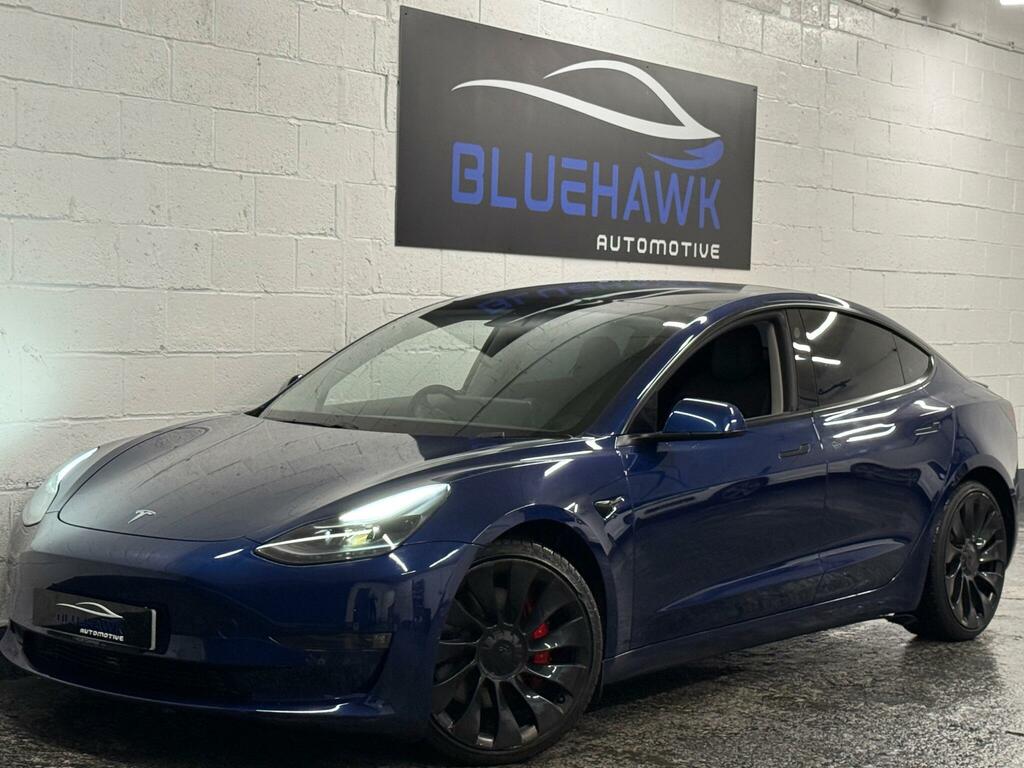 Tesla Model 3 Dual Motor Performance 4Wde Performanc Blue