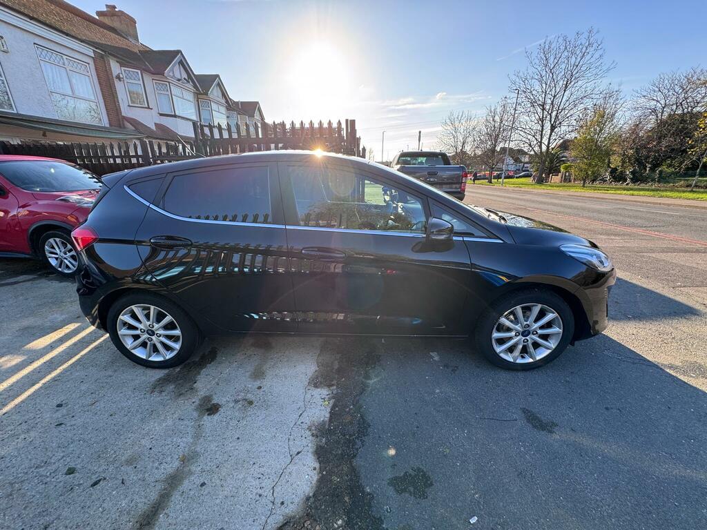Ford Fiesta 1.0T Ecoboost Titanium Euro 6 Ss FD70VUN Black #6