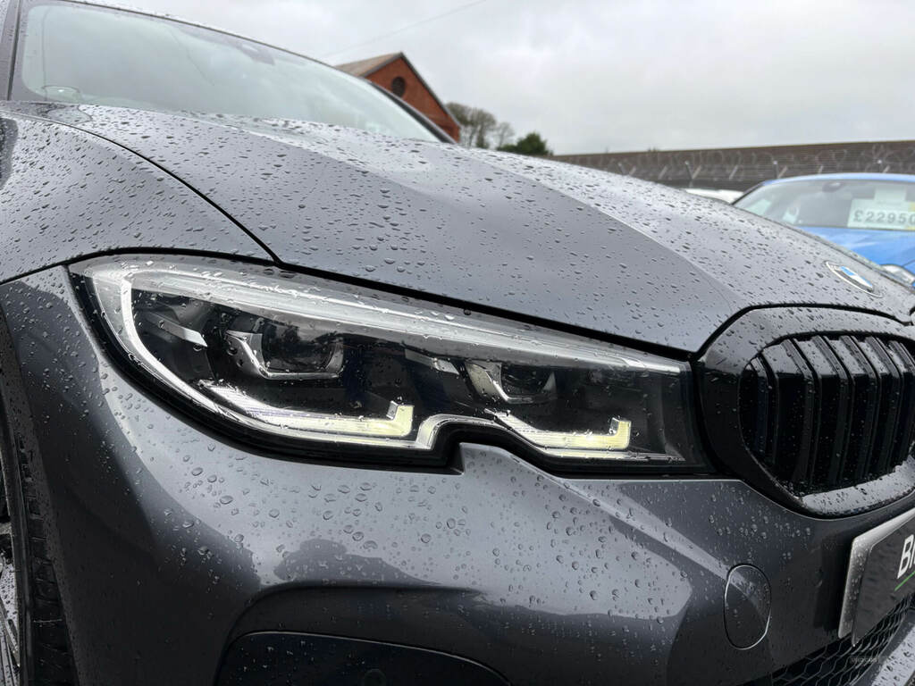 BMW 3 Series 320D Mht M Sport Step EO21WVV Grey #4