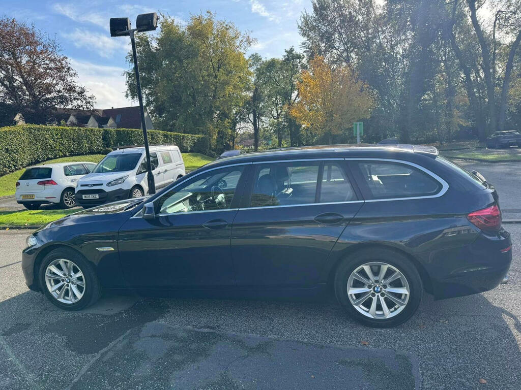 BMW 5 Series Estate 2.0 520D Se Touring 2013 YD63EMF Blue #6