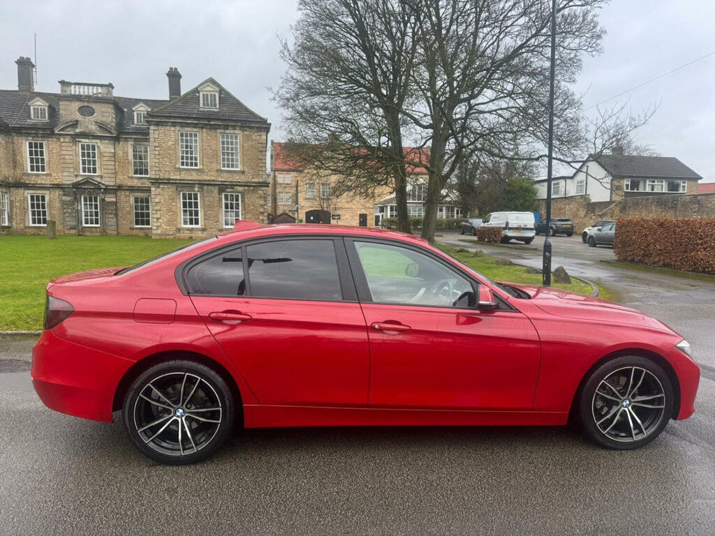 BMW 3 Series Saloon 2.0 318D Se Saloon 2013 CN13LBX Red #5