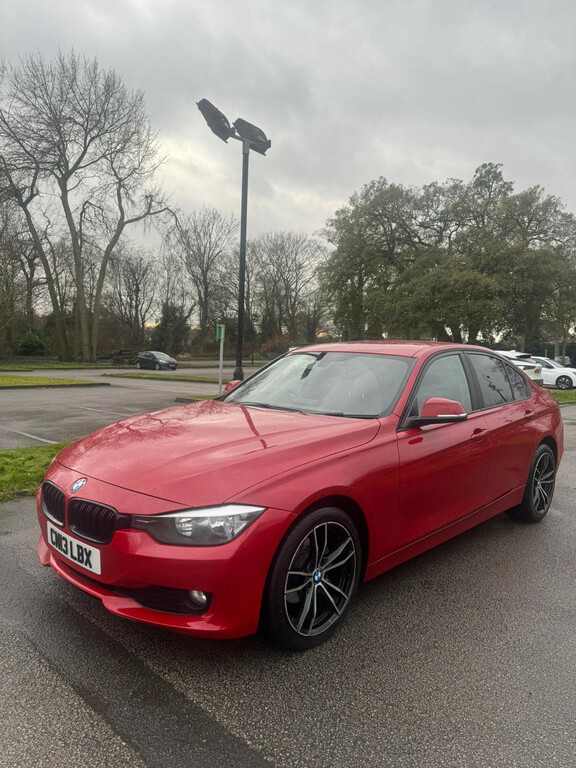 BMW 3 Series Saloon 2.0 318D Se Saloon 2013 CN13LBX Red #2