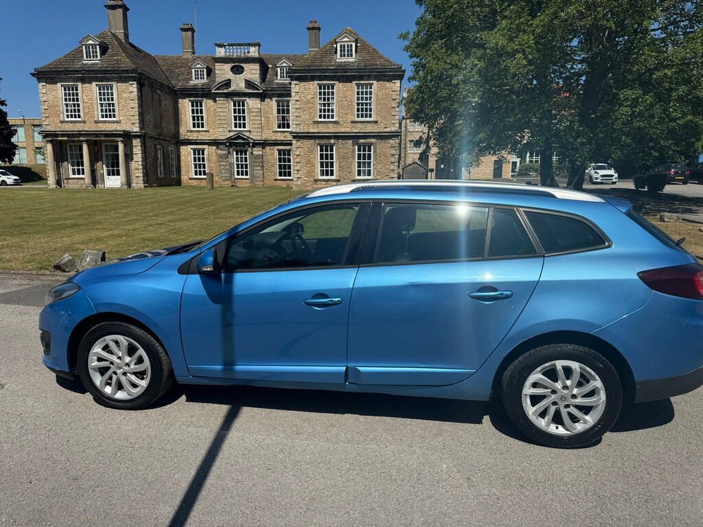 Renault Megane Estate 1.5 Dynamique Nav Dci 110 2015 CK15DKY Blue #3