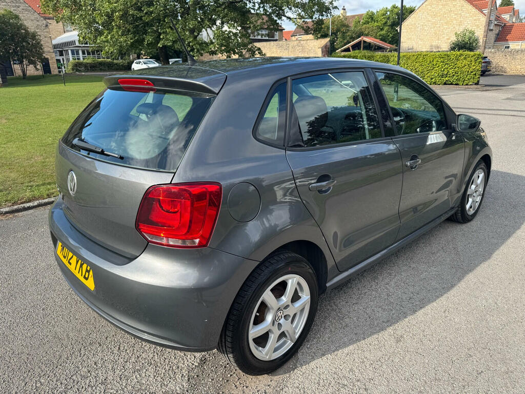 Volkswagen Polo Hatchback 2016 MD12YKB Grey #3