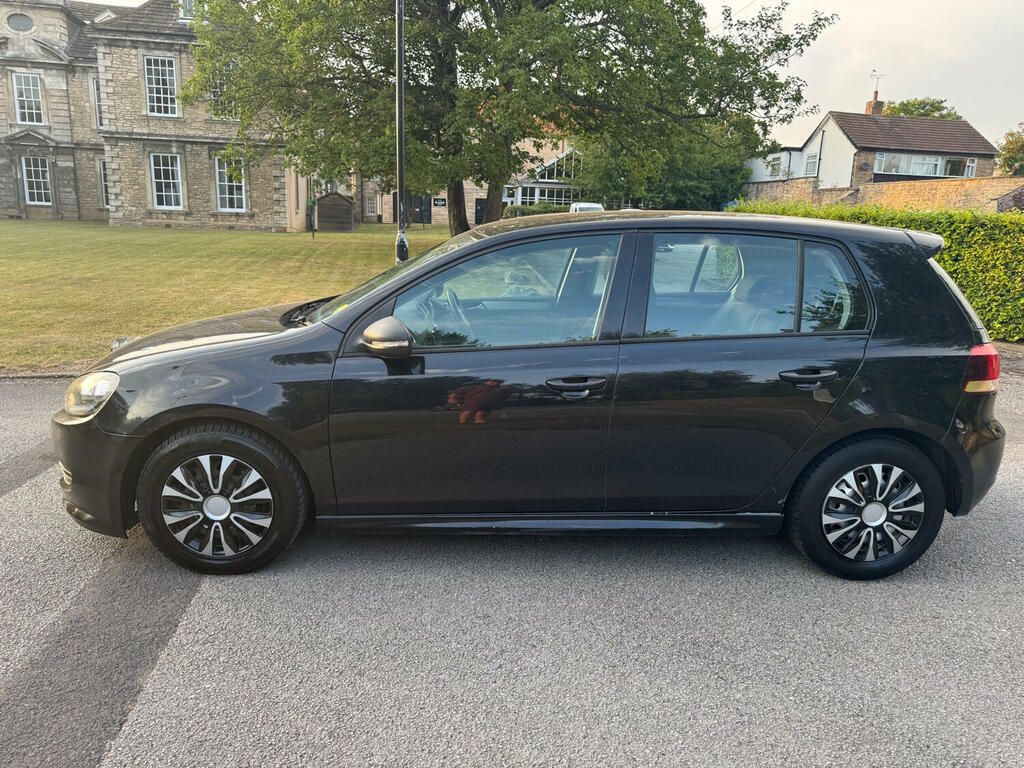 Volkswagen Golf Hatchback 1.6 Tdi Bluemotion 2012 VE12JBU Black #3