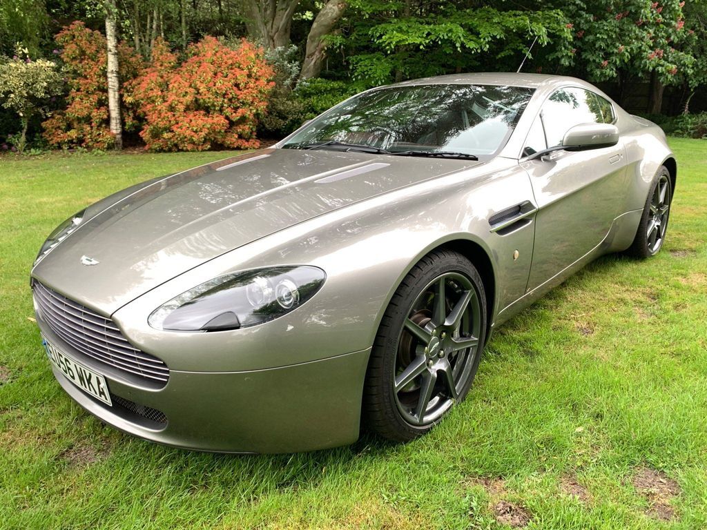 Aston Martin Vantage 4.3 V8 Euro 4 Grey