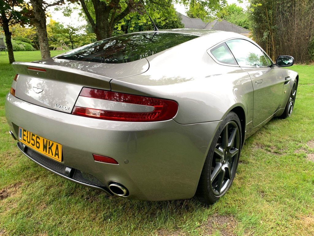 Aston Martin Vantage 4.3 V8 Euro 4 Grey #4