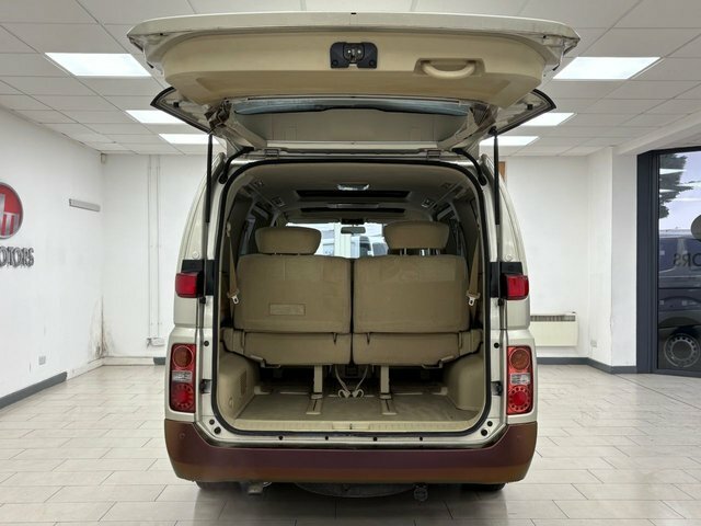 Nissan Elgrand Nissan Elgrand 8 Seats Mpv Silver #5