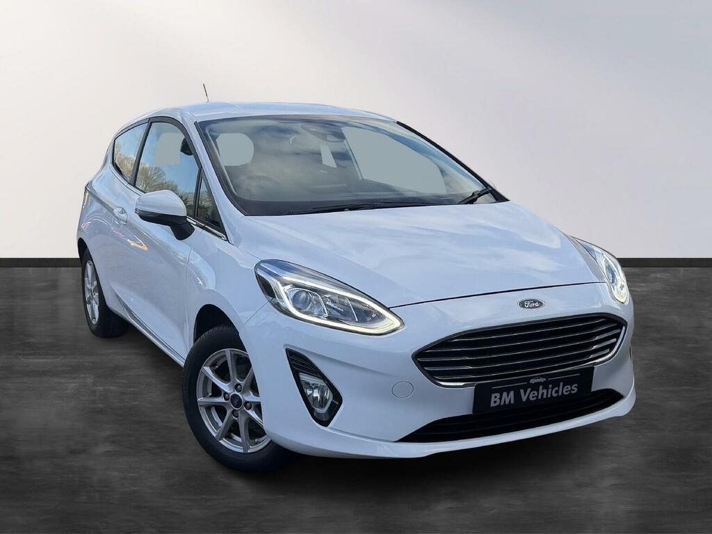 Ford Fiesta Hatchback 1.1 Ti-vct Zetec Euro 6 Ss 2018 White