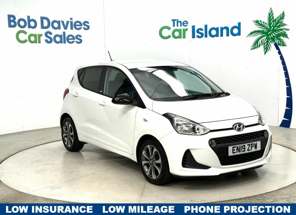 Hyundai I10 Play Hatchback White