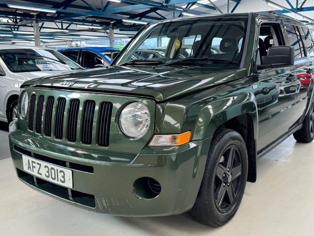 Jeep Patriot 2L Sport Black #3