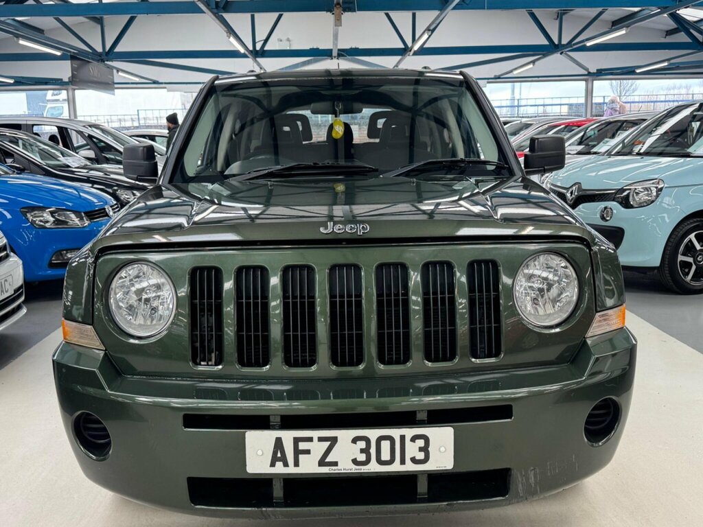 Jeep Patriot 2L Sport Black #2