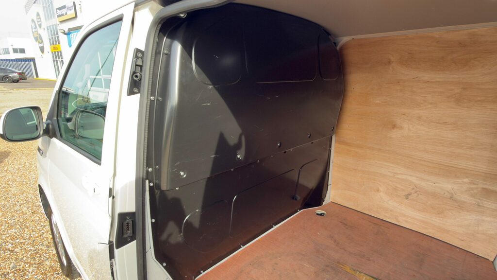Volkswagen Transporter 2.0 Tdi T28 Highline Fwd Swb Euro 6 150Ps ML74VSV #6