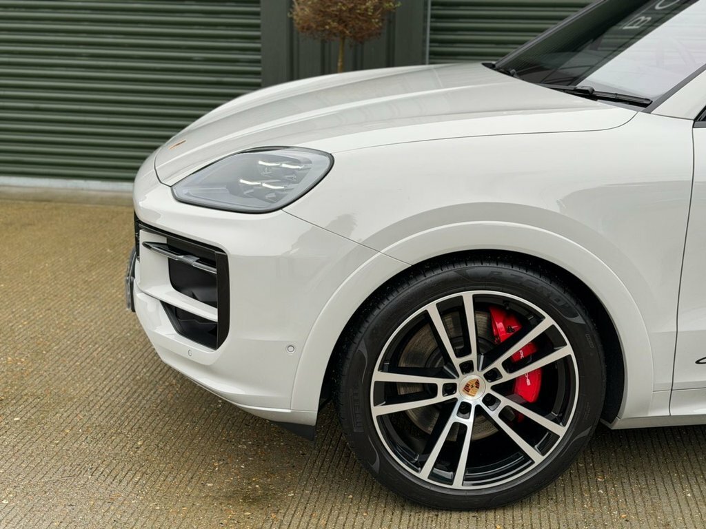 Porsche Cayenne 4L Gts FL74XUT Grey #4