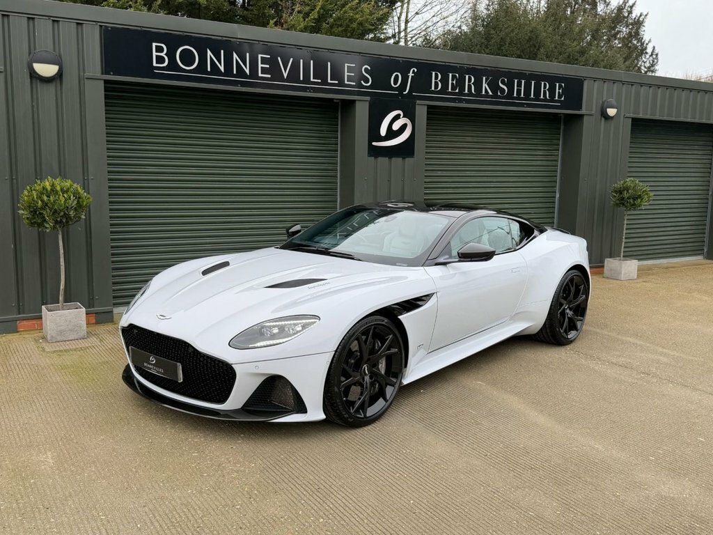 Aston Martin DBS Coupe KJ18TNO White #4