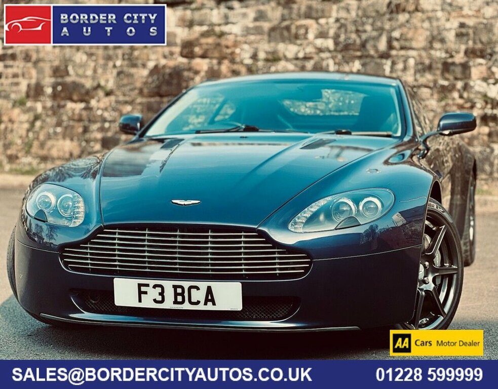 Aston Martin Vantage 4L V8 Blue