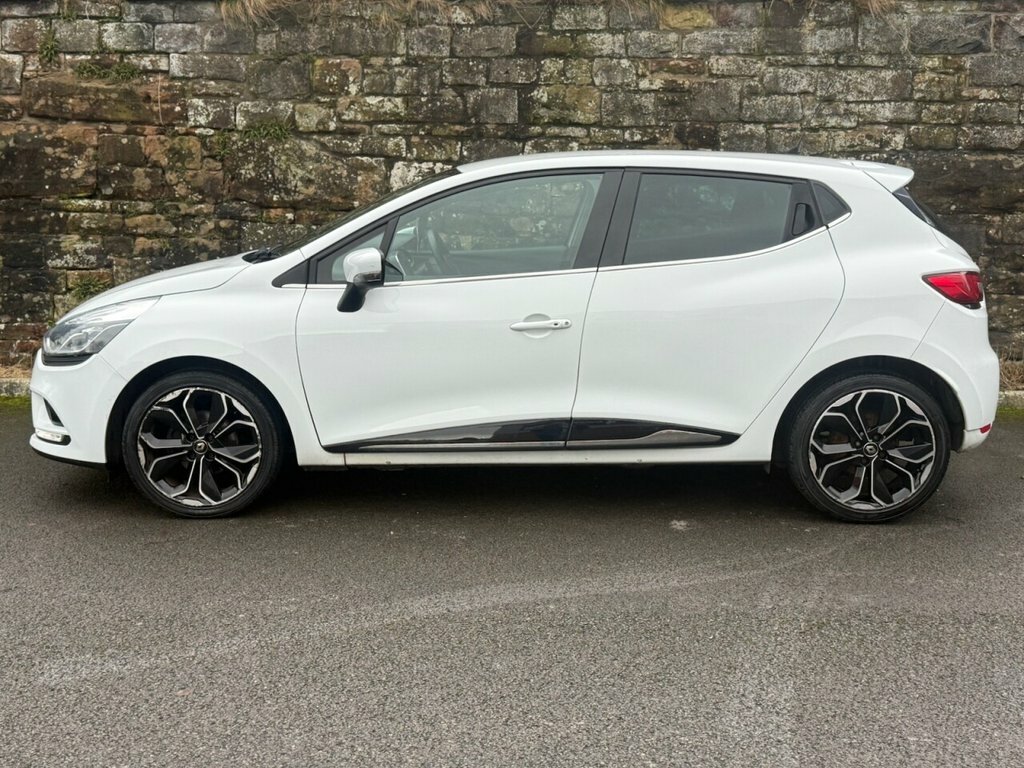 Renault Clio 0.9L Iconic MJ19AOY White #5
