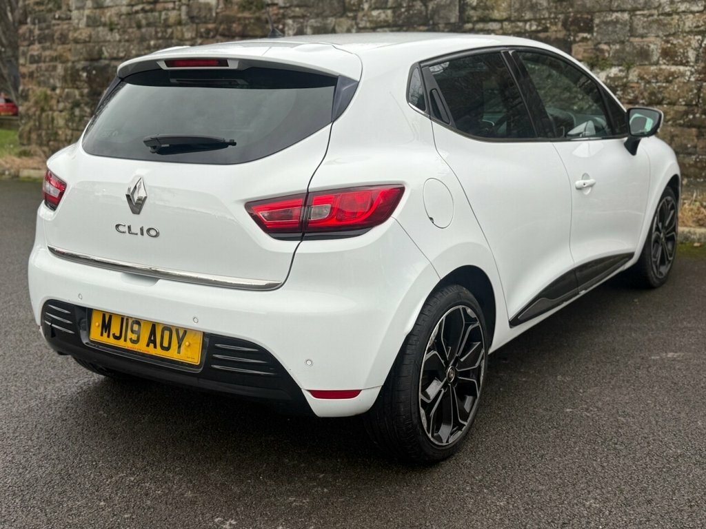 Renault Clio 0.9L Iconic MJ19AOY White #6