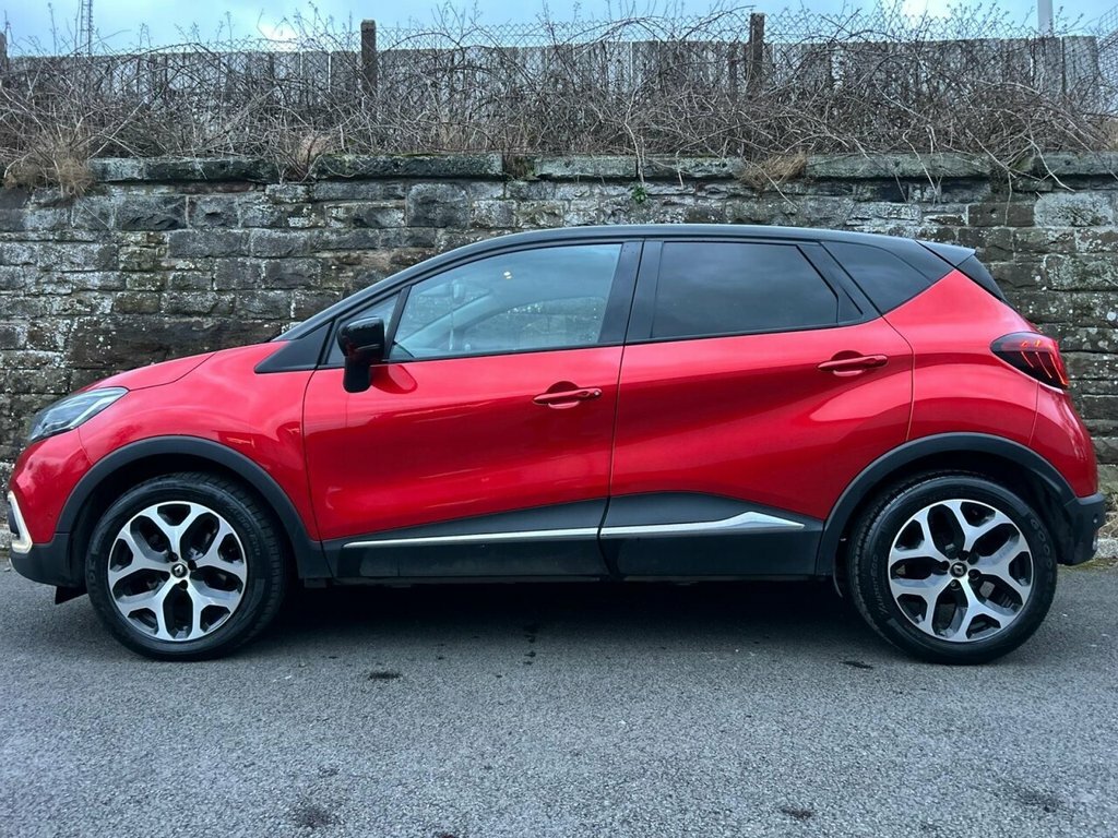 Renault Captur 1.5L Gt Line HK19MYM Red #4
