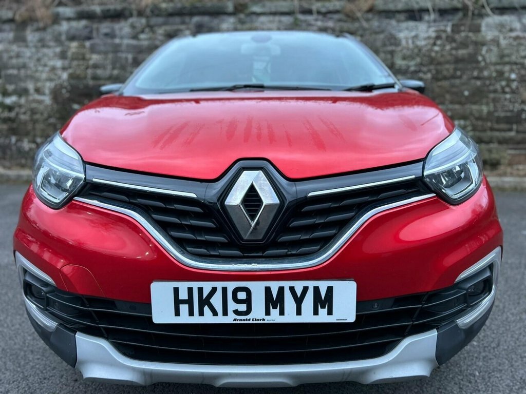 Renault Captur 1.5L Gt Line HK19MYM Red #2
