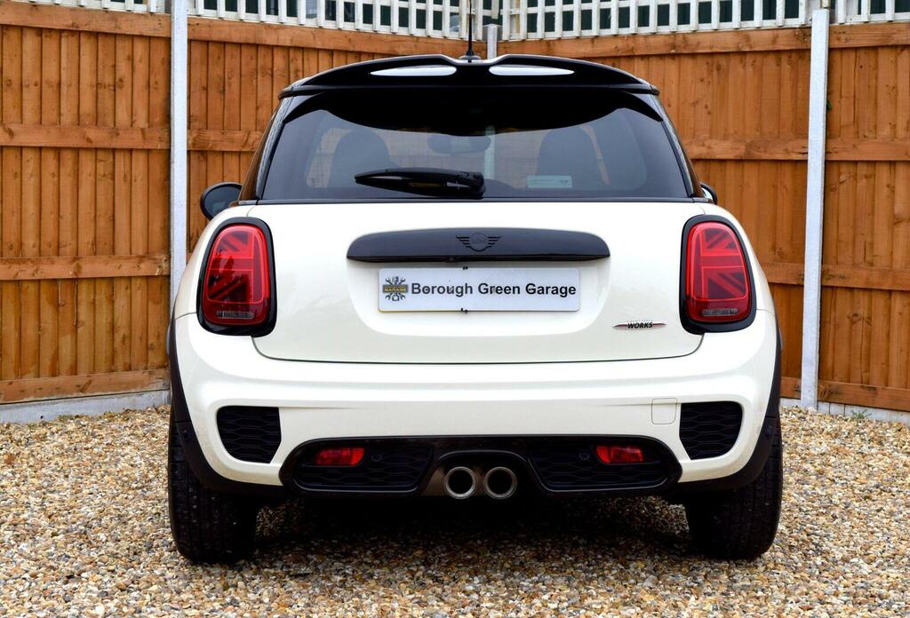 Mini Hatch Hatchback 2.0 John Cooper Works Steptronic Euro 6 AD19HPJ White #6