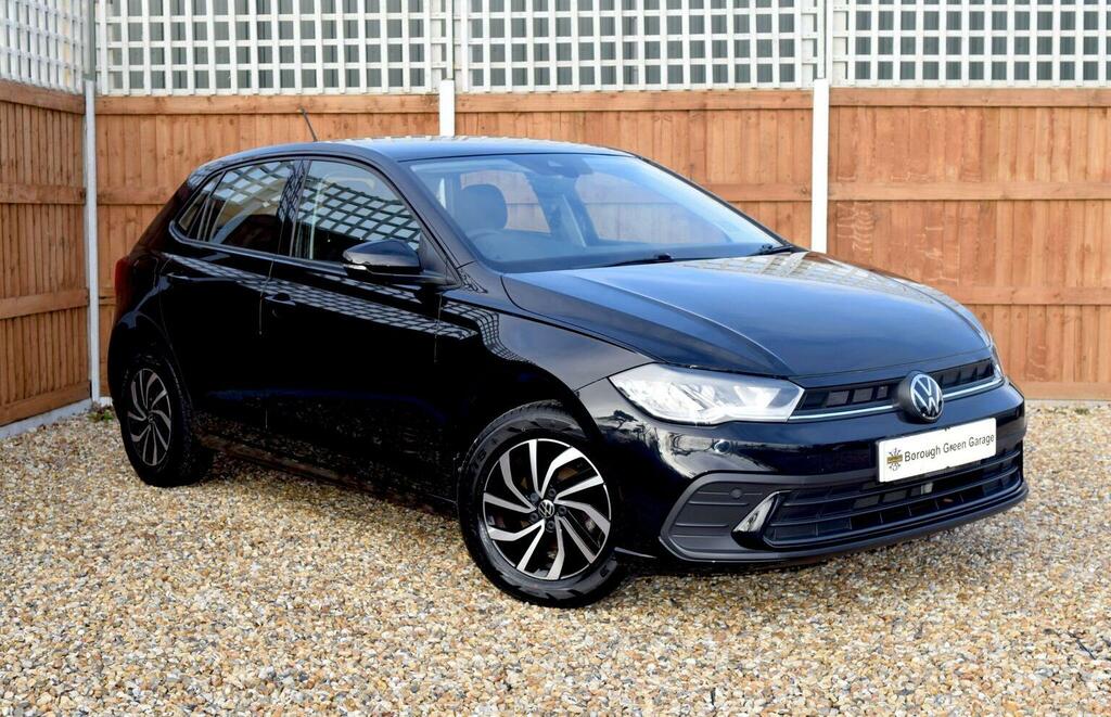 Volkswagen Polo Hatchback 1.0 Tsi Life Euro 6 Ss 202272 CA72JYN Black
