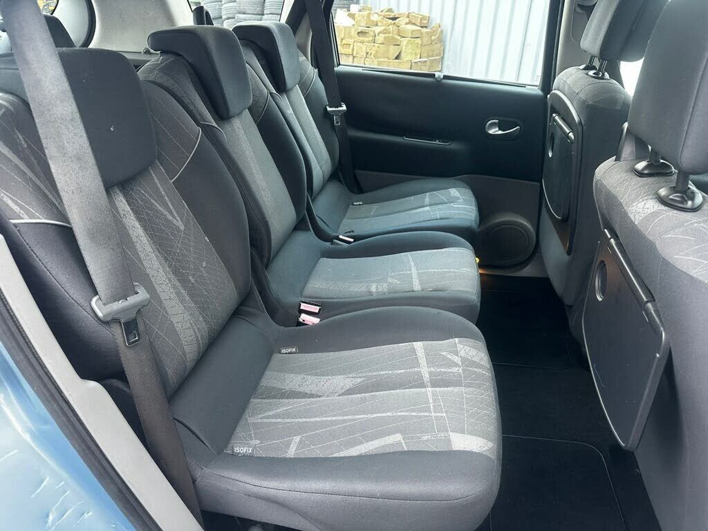 Renault Grand Scenic Hatchback  #15