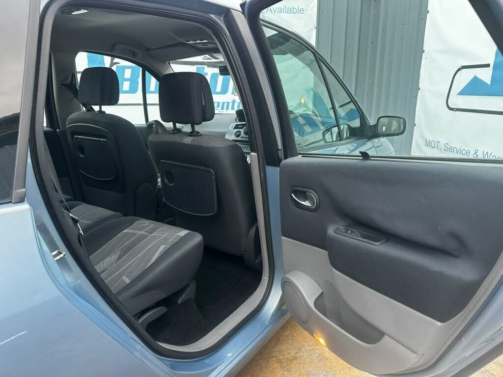 Renault Grand Scenic Hatchback  #13