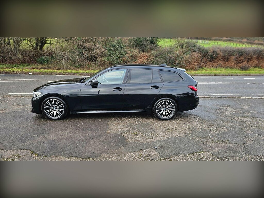 BMW 3 Series 2.0 320D M Sport Touring Euro 6 S NA20MPV Black #2