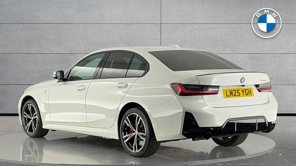 BMW 3 Series M Sport Saloon YB75AFY Grey #2