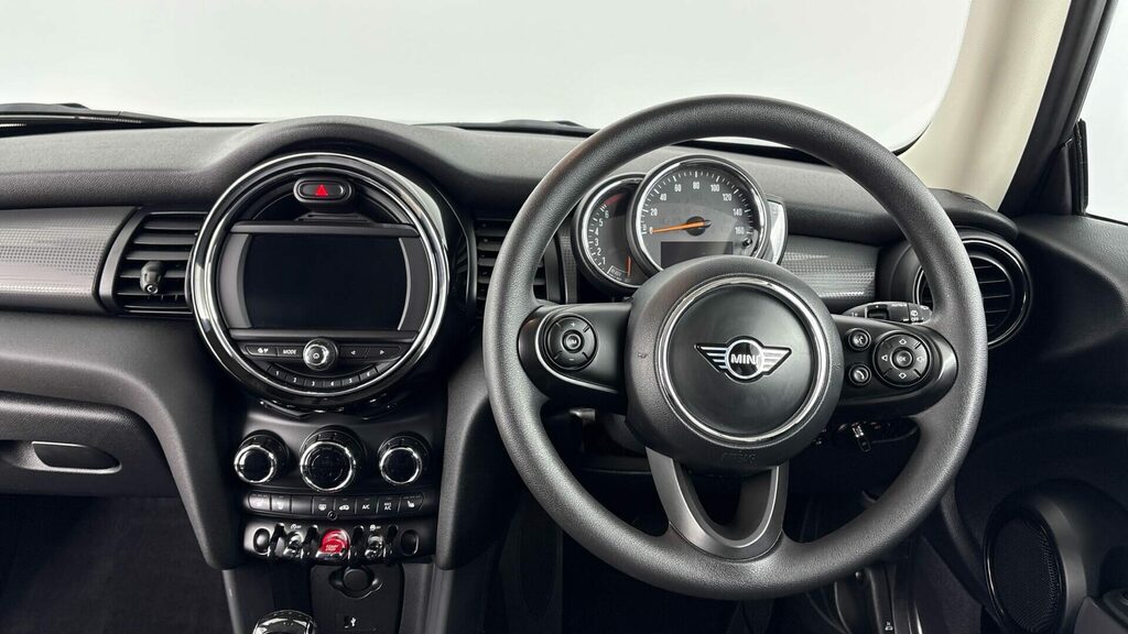 Mini Hatch Hatchback PE70XYF White #5