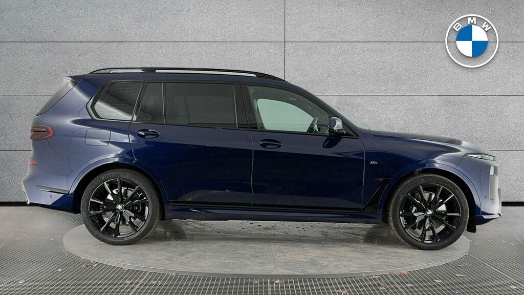 BMW X7 Suv YC24LNE Blue #3