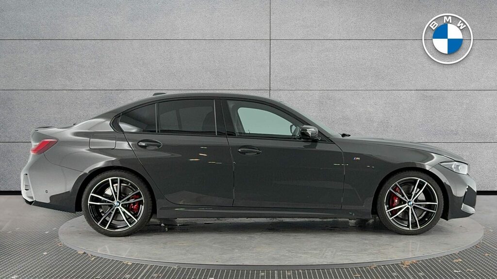 BMW 3 Series Saloon ML73UYX Grey #3