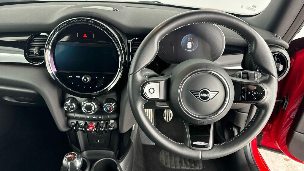 Mini Hatch Hatchback YL71HFA Red #5